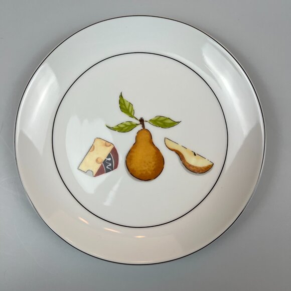 Crate & Barrel Dessert Appetizer Cheese Plates 6 1/2" Set of 6 - Picture 9 of 11